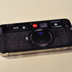 Leica M9 iPhone 4/4S skin